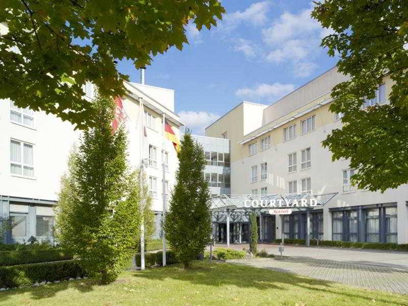 Courtyard By Marriott Berlin Teltow Ξενοδοχείο Εξωτερικό φωτογραφία