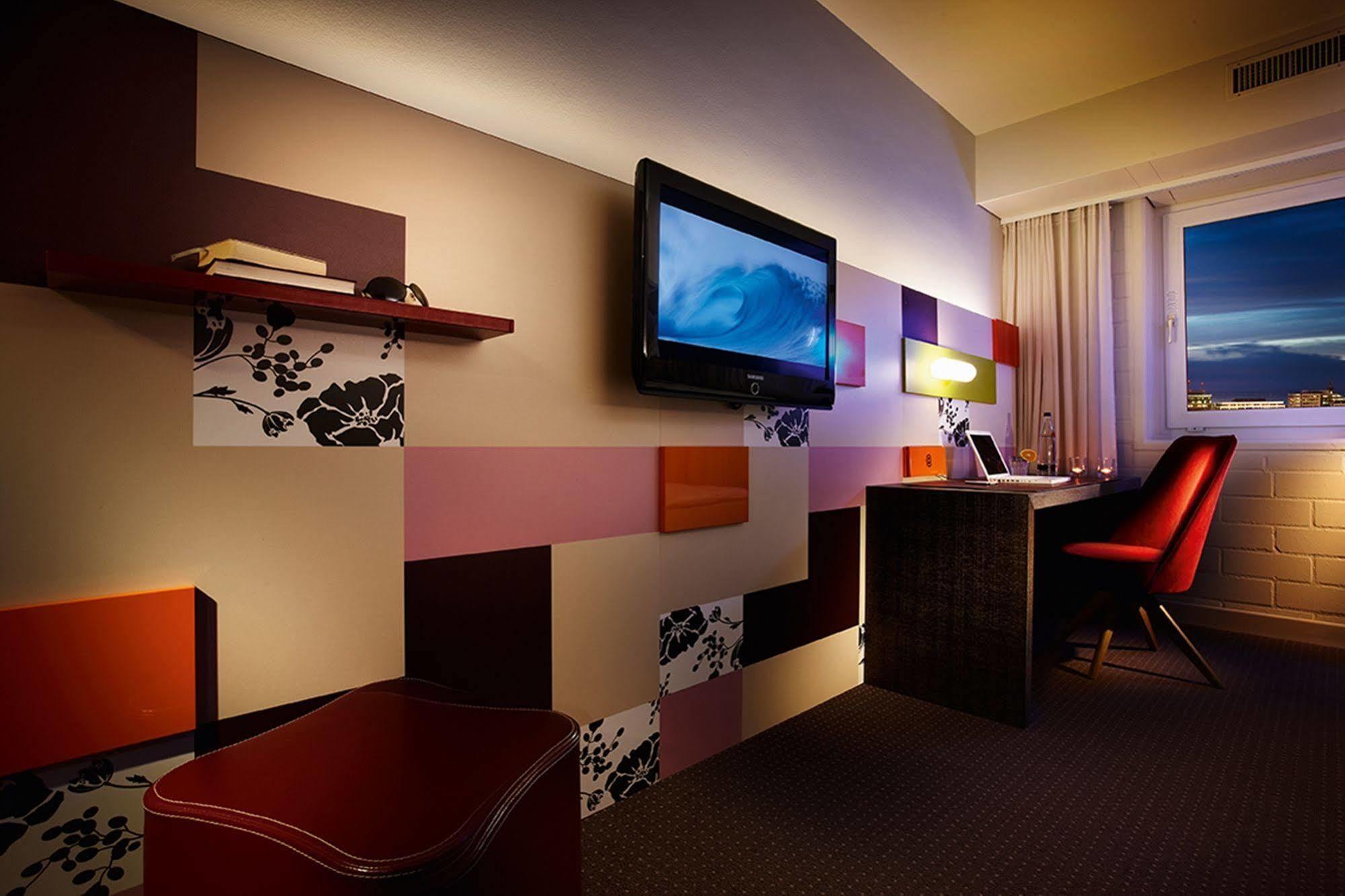 Courtyard By Marriott Berlin Teltow Ξενοδοχείο Δωμάτιο φωτογραφία