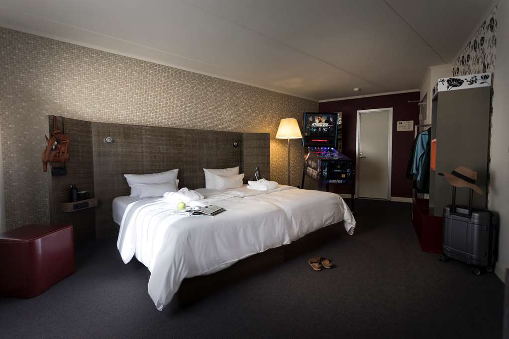 Courtyard By Marriott Berlin Teltow Ξενοδοχείο Δωμάτιο φωτογραφία